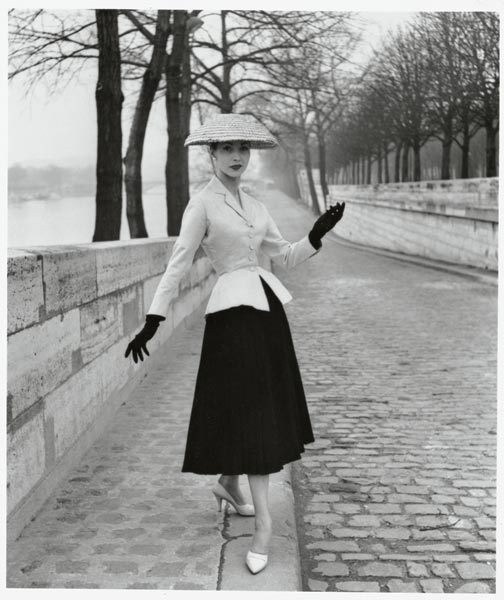 Modelo de Christian Dior  1947